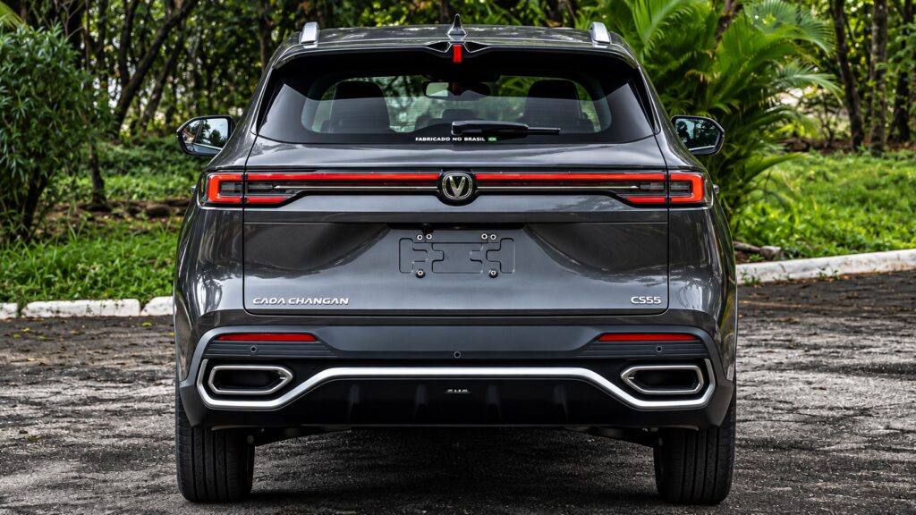 CAOA Changan CS55 2027 visto de outro ângulo