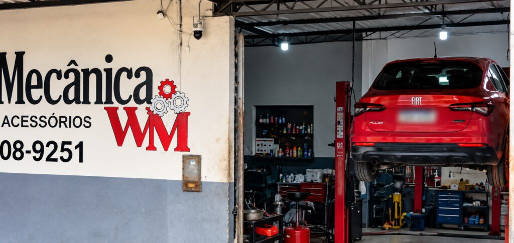 Piloto automático do carro: mecânico explica como usar e alerta para confiança excessiva